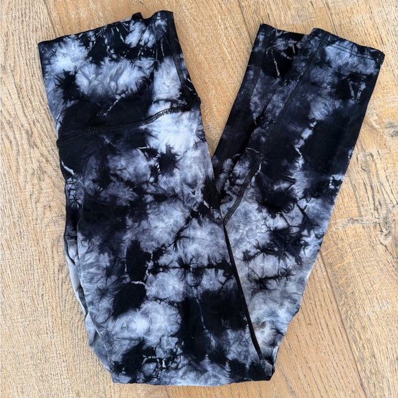 Electric & Rose Monochrome Tie-Dye Leggings - Picture 1 of 4